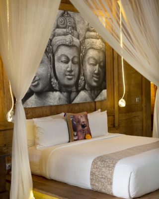 Each of our villas provide you that extra comfort you long for. Thoughtfully designed, our spaces are stylish whilst allowing you to recharge and relax. #BlueKarmaVillas #BlueKarmaSeminyak #BlueKarmaOracleYacht #BlueKarmaSecrets #BlueKarmaWellness #BlueKarmaUbud #Umalas #Bali #PoolTime #BaliVillas #BaliDaily #ExploreBali #Wanderlust #TravelGram #BaliLiving